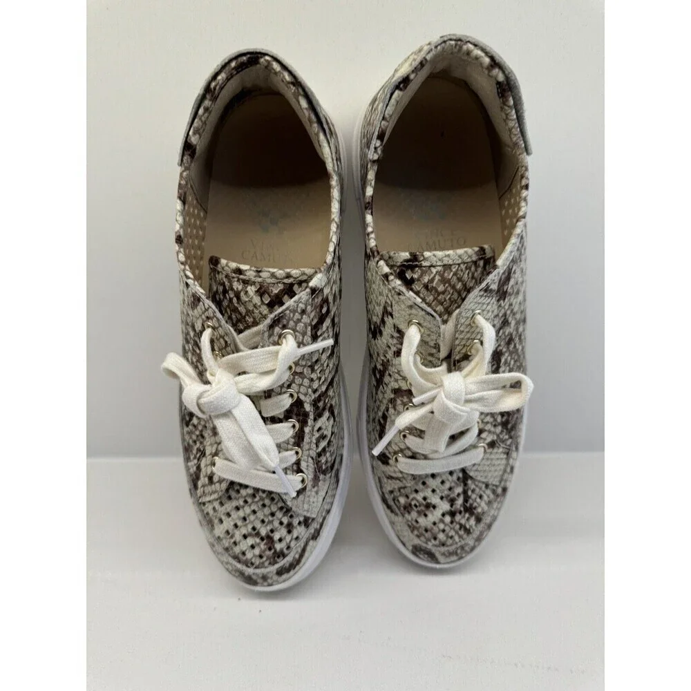 Vince Camuto vince camuto